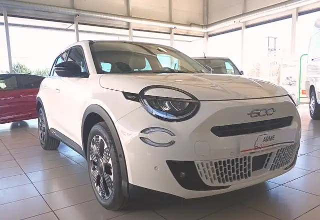 Fiat 600 1.2 MHEV La prima DDCT 74kW