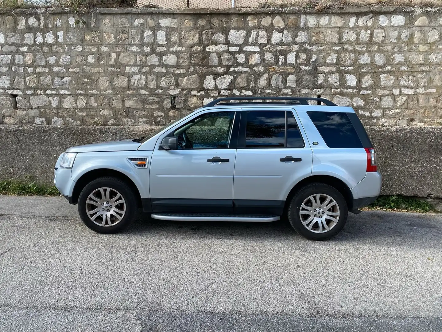Land Rover Freelander 2.2 td4 HSE - 1