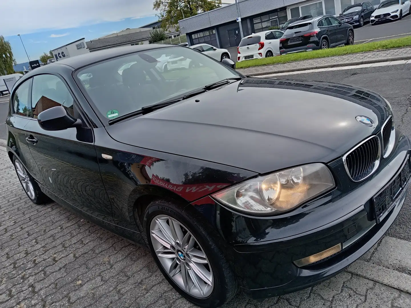 BMW 116 116i TÜV 8/2027** Schwarz - 2