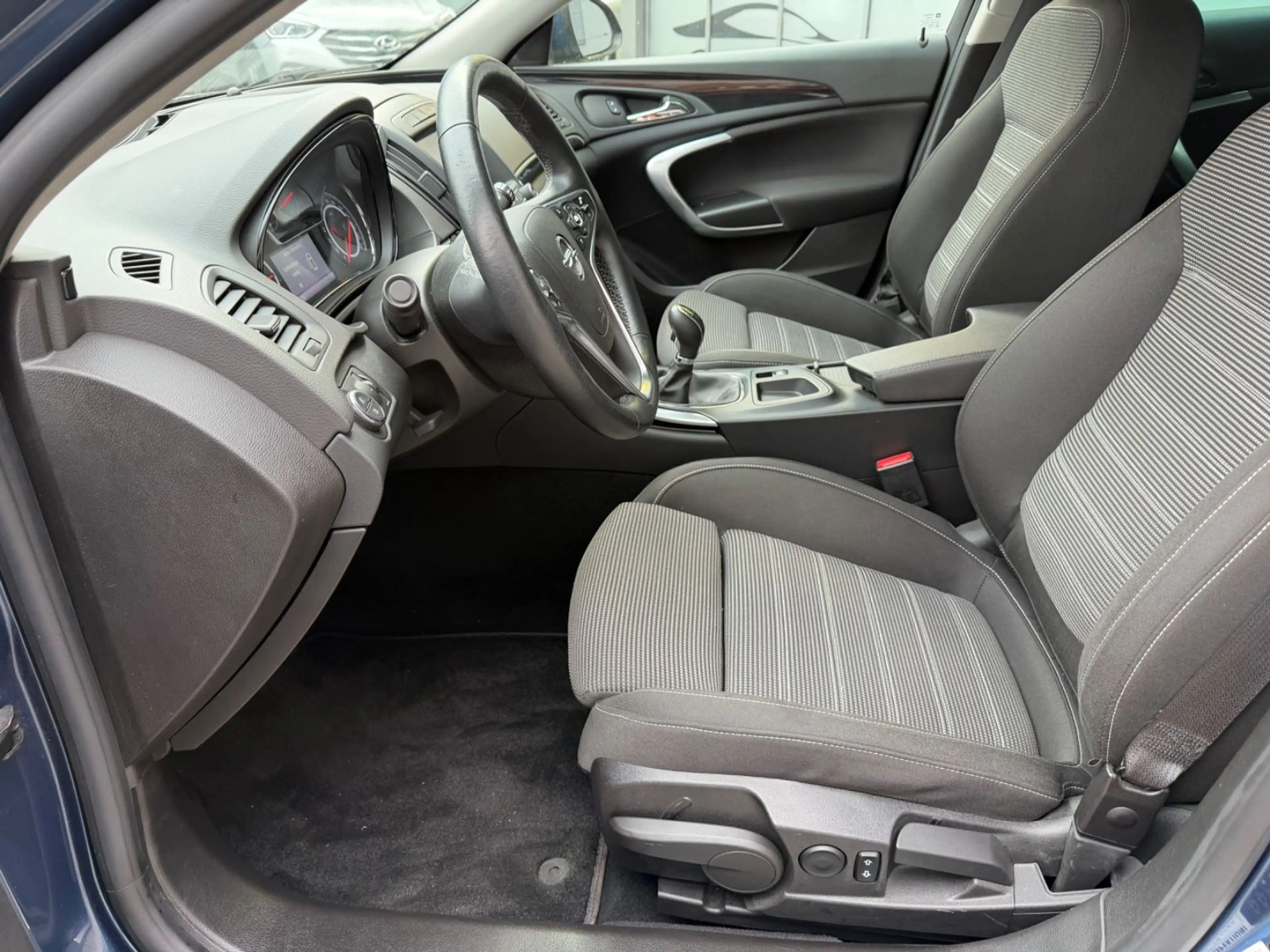 Opel Insignia A Sports Tourer Innovation KLIMA/SHZ* — photo 11