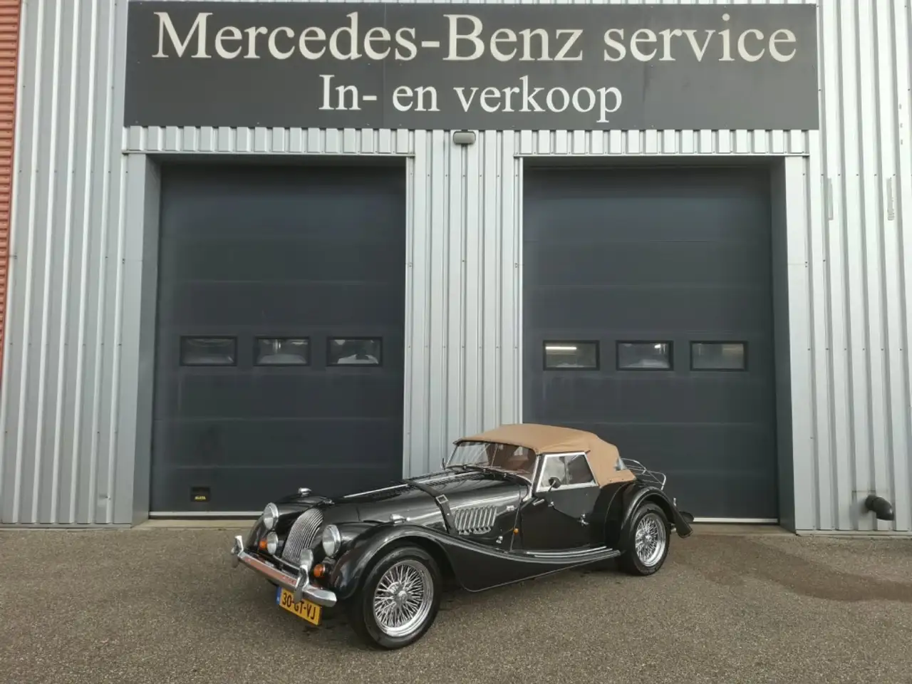 Morgan Plus 8