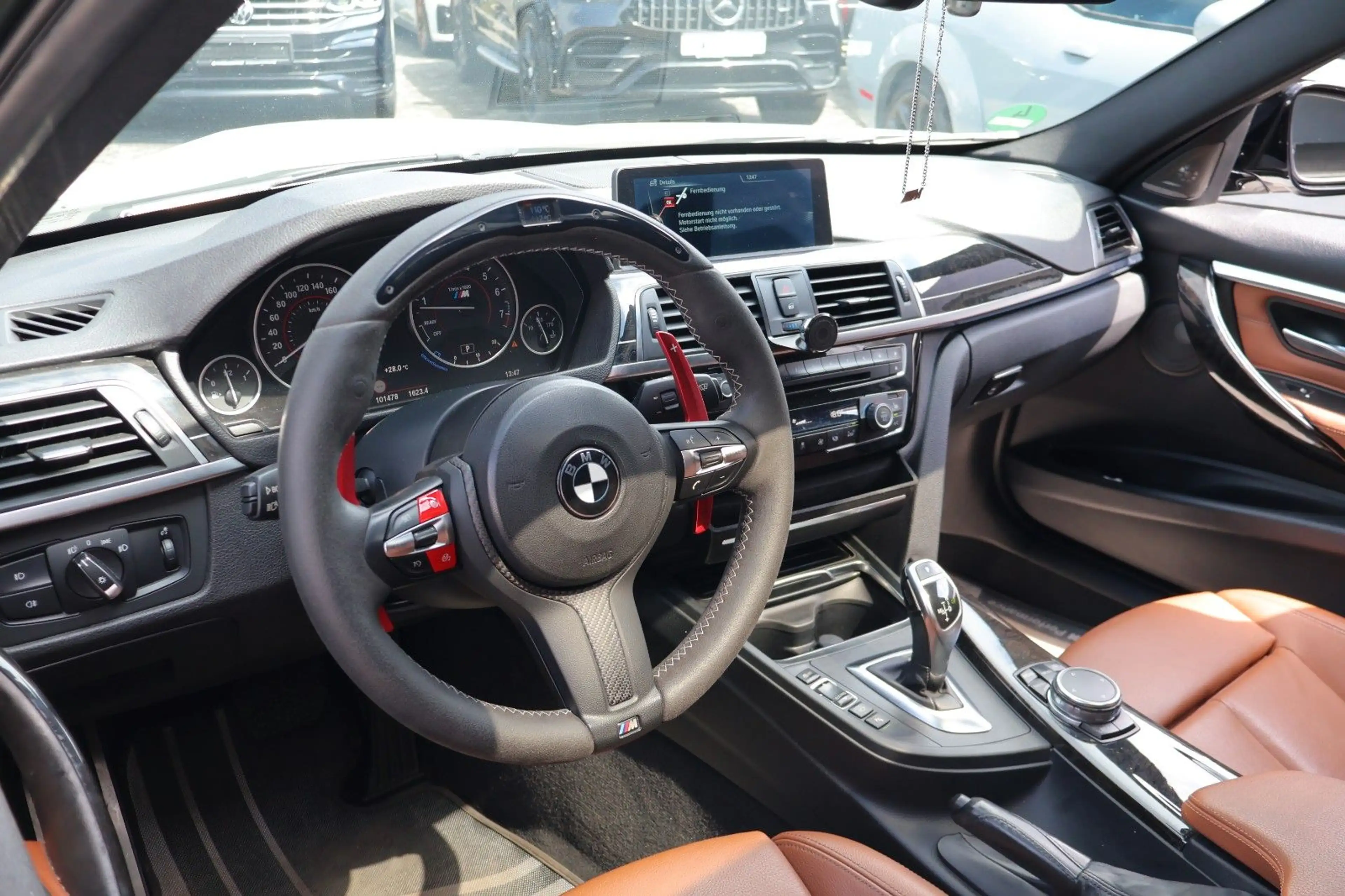 BMW 340 i xDrive M-PERFORMANCE/360°/H&K/ADAP.LED/20" — photo 13