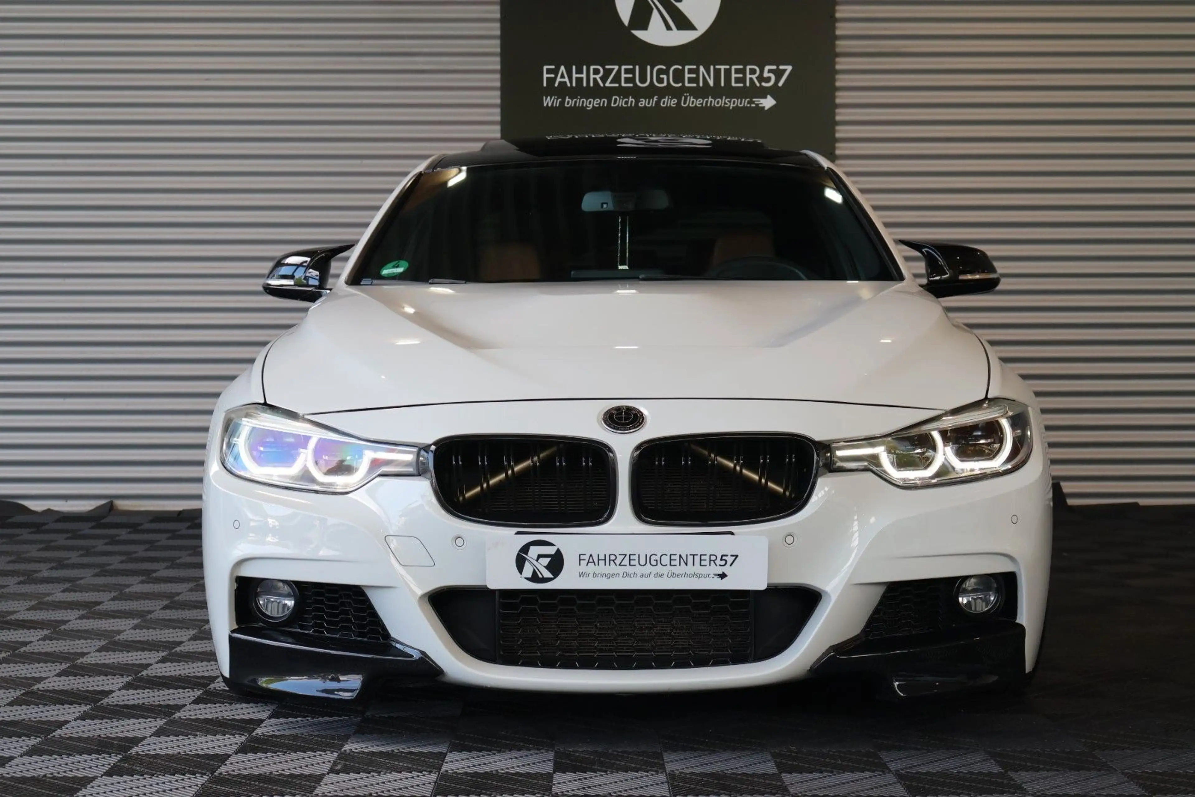 BMW 340 i xDrive M-PERFORMANCE/360°/H&K/ADAP.LED/20" — photo 4