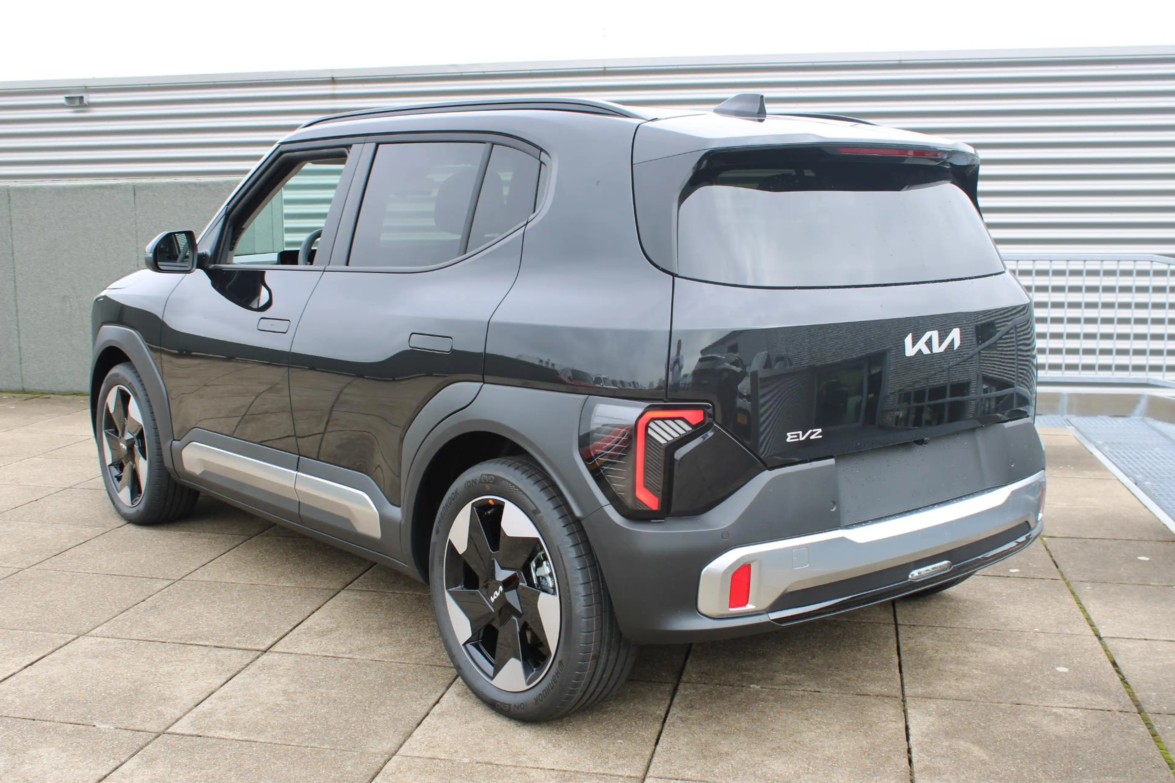 Kia EV2 Plus 42.2 kWh 4p. Stoel en stuurverwarming / 18" L — photo 6