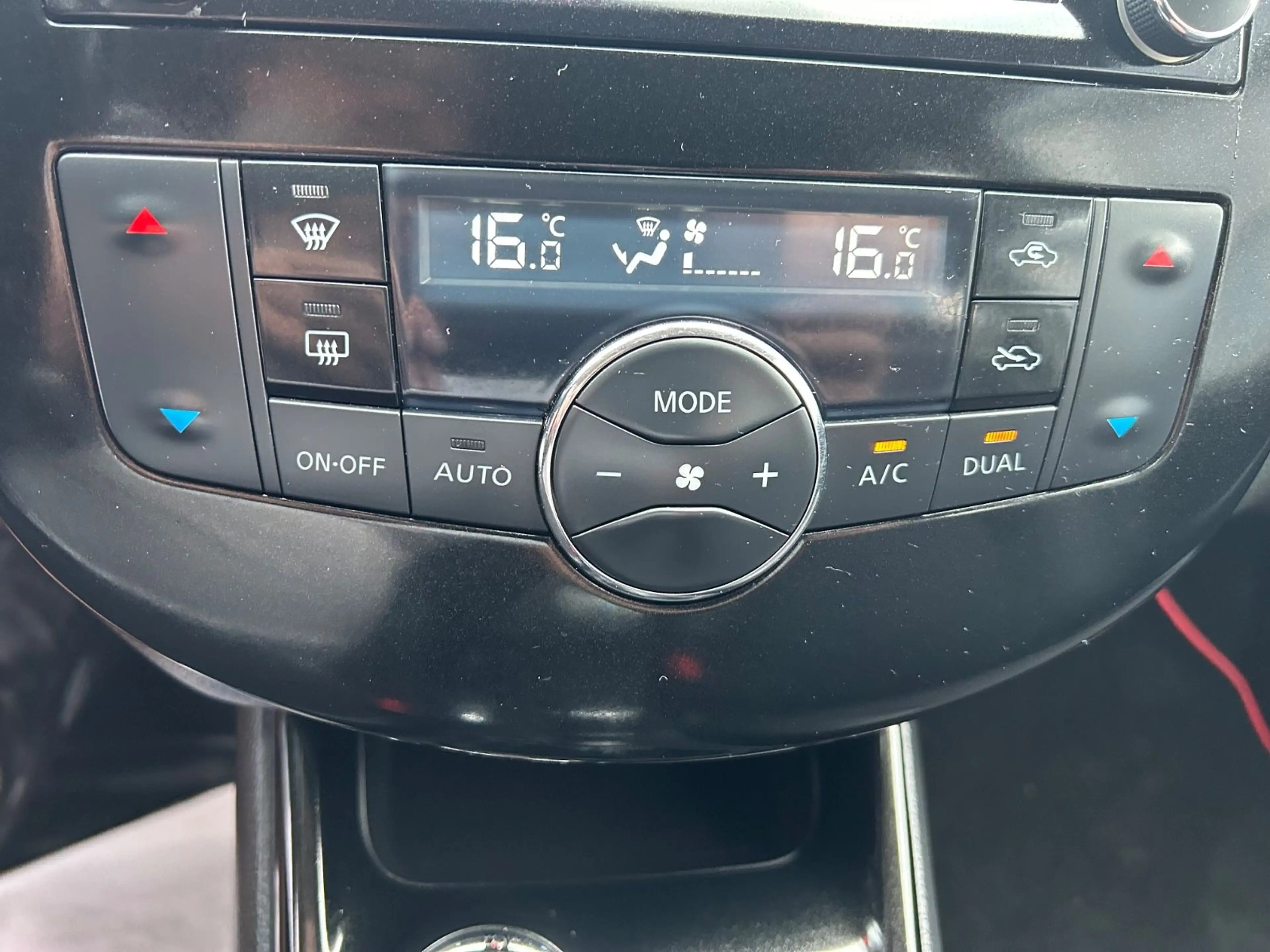 Nissan Pulsar N-Connecta — photo 15