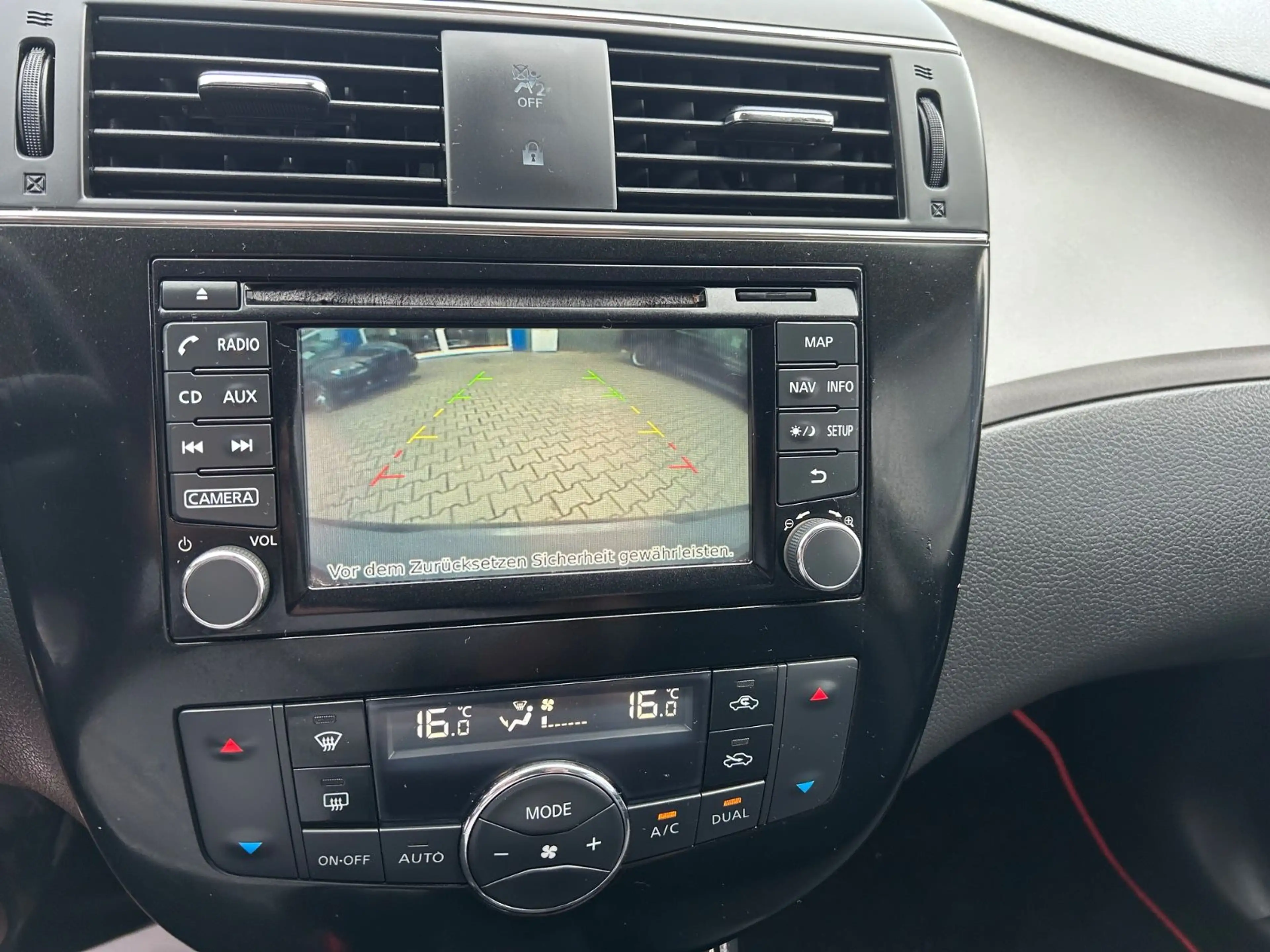 Nissan Pulsar N-Connecta — photo 13