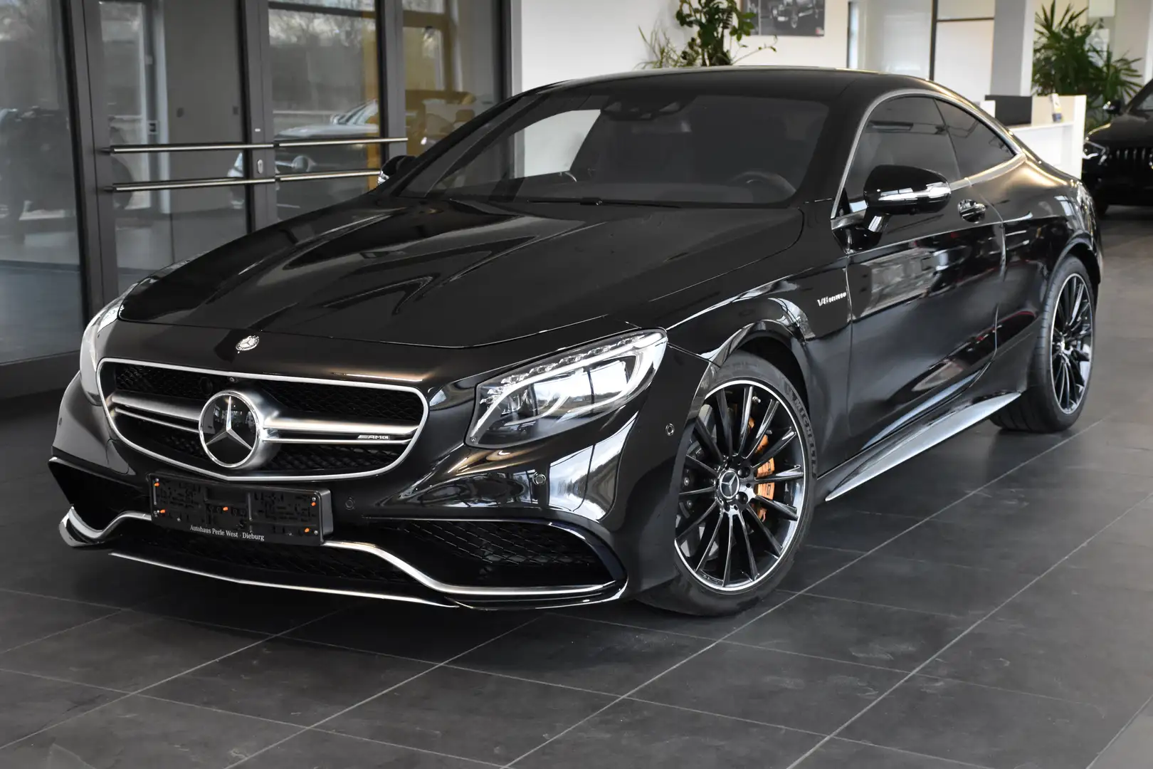 Mercedes-Benz S 63 AMG Coupe 4Matic Speed 7G-MCT"AMG DRIVER´S"PANORAMA Schwarz - 1