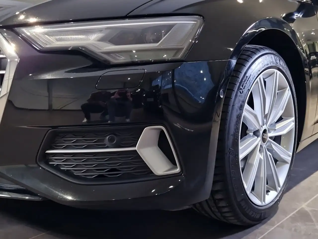 Audi A6 Limousine 40 TDI quattro S-tronic sport Navi+ 6