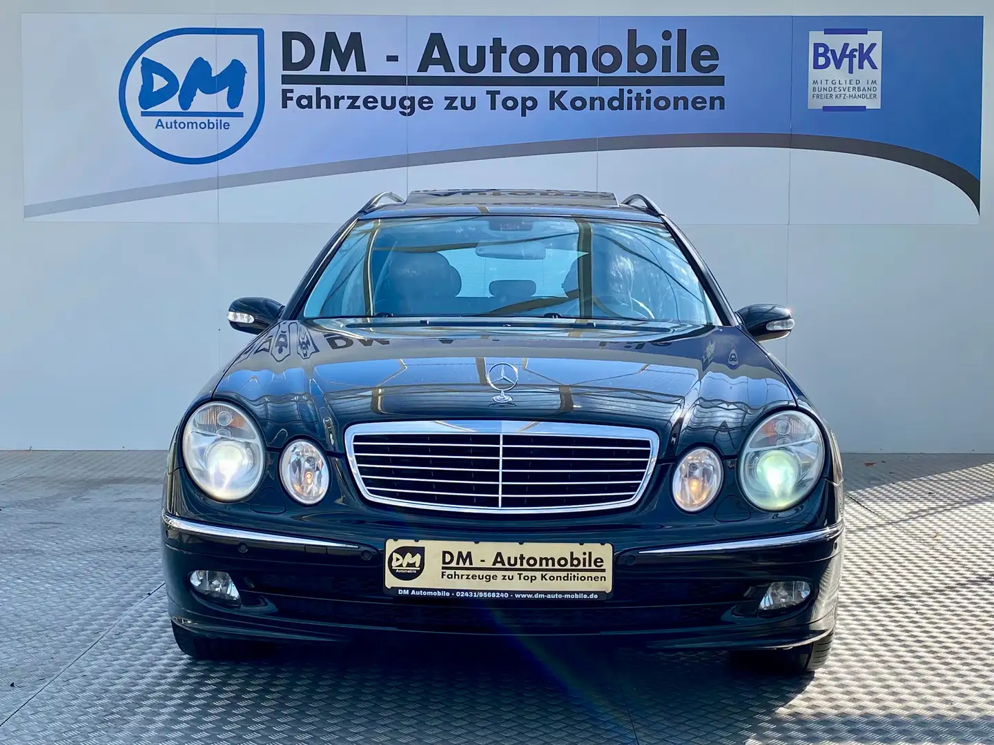 Mercedes-Benz E 200 T Kompressor Avantgarde Navi Schiebedach Nero - 2
