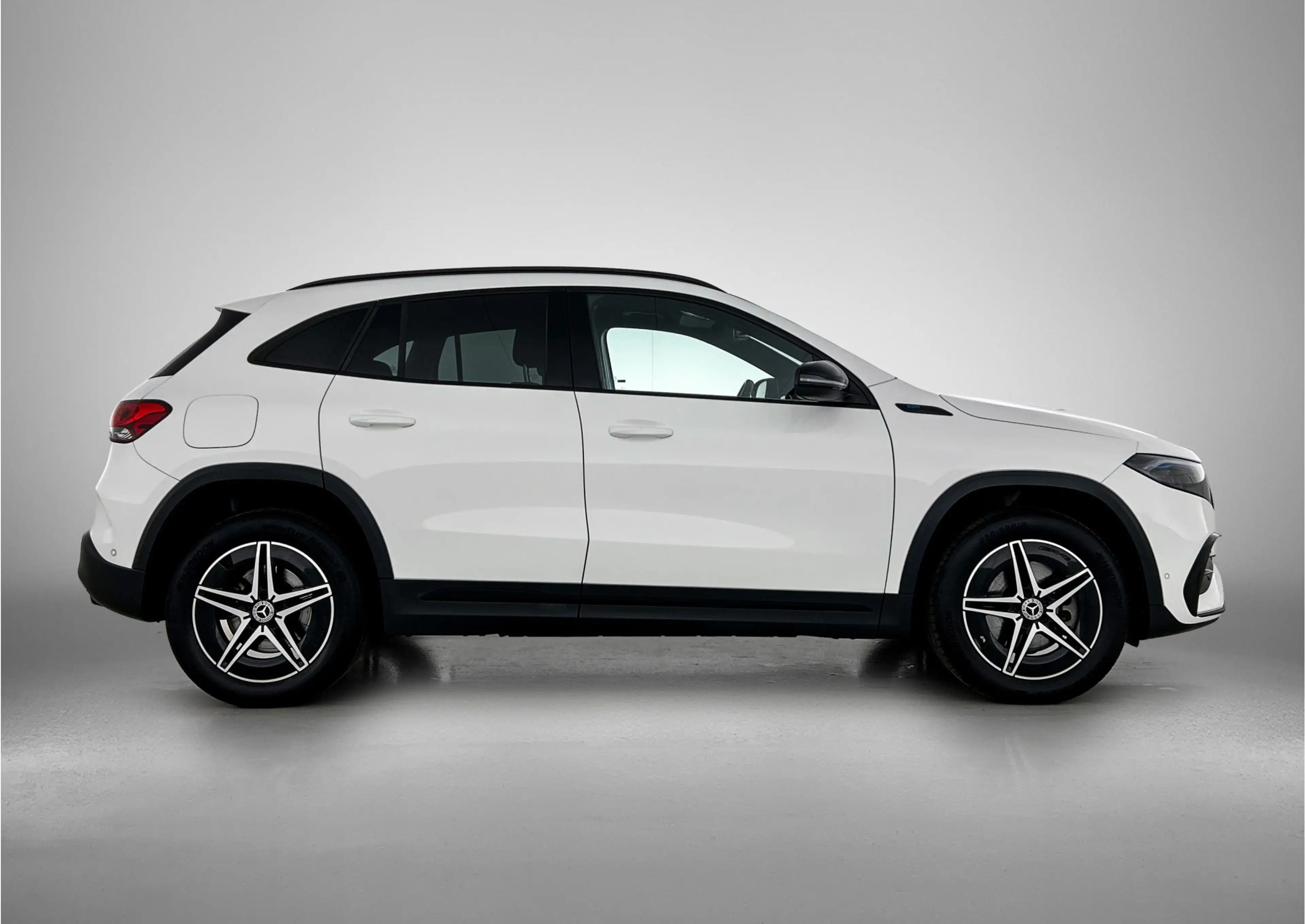 Mercedes-Benz EQA 250 Business Solution AMG 67 kWh | Origineel NL! | Sto — photo 12