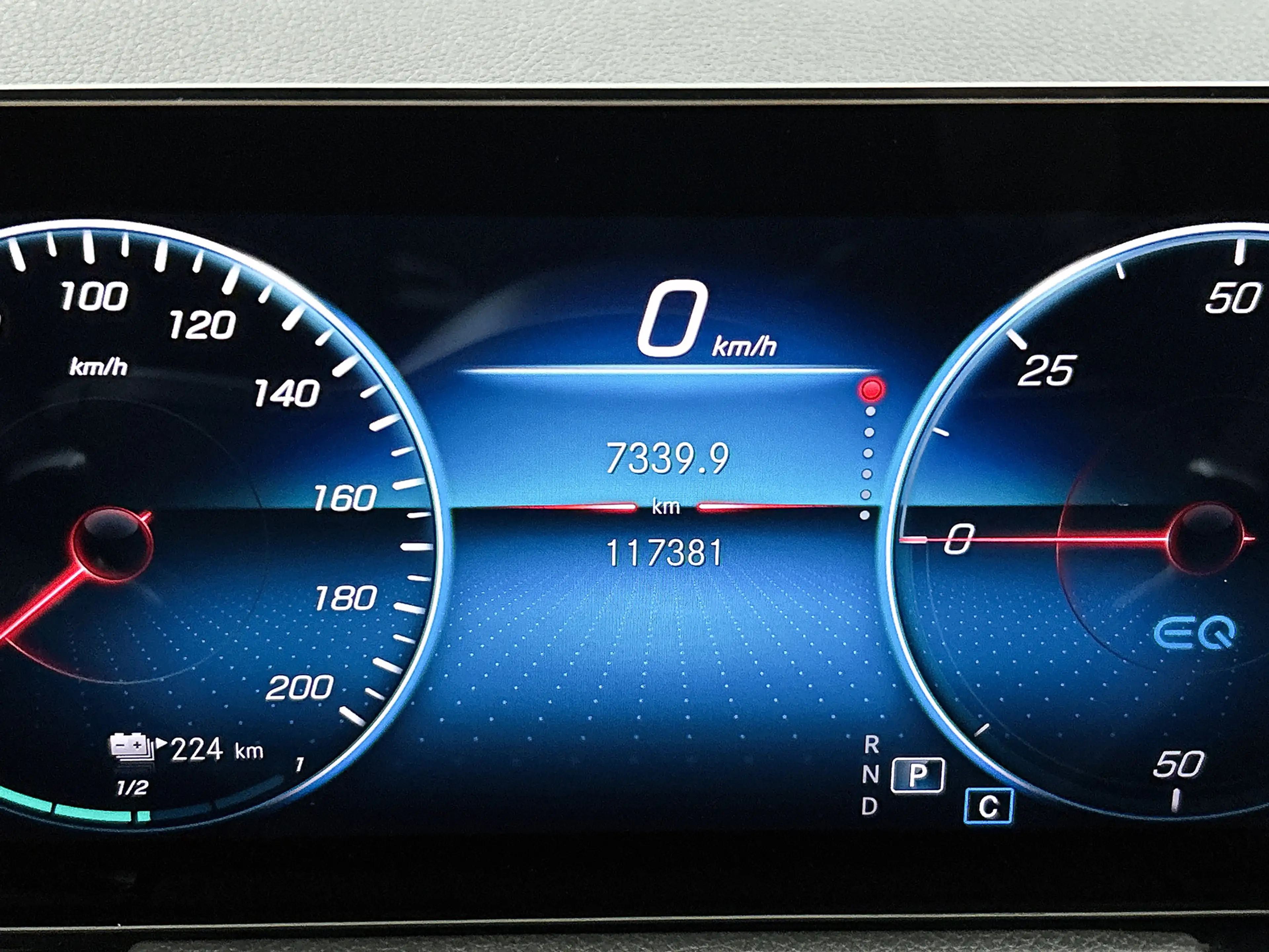 Mercedes-Benz EQA 250 Business Solution AMG 67 kWh | Origineel NL! | Sto — photo 5