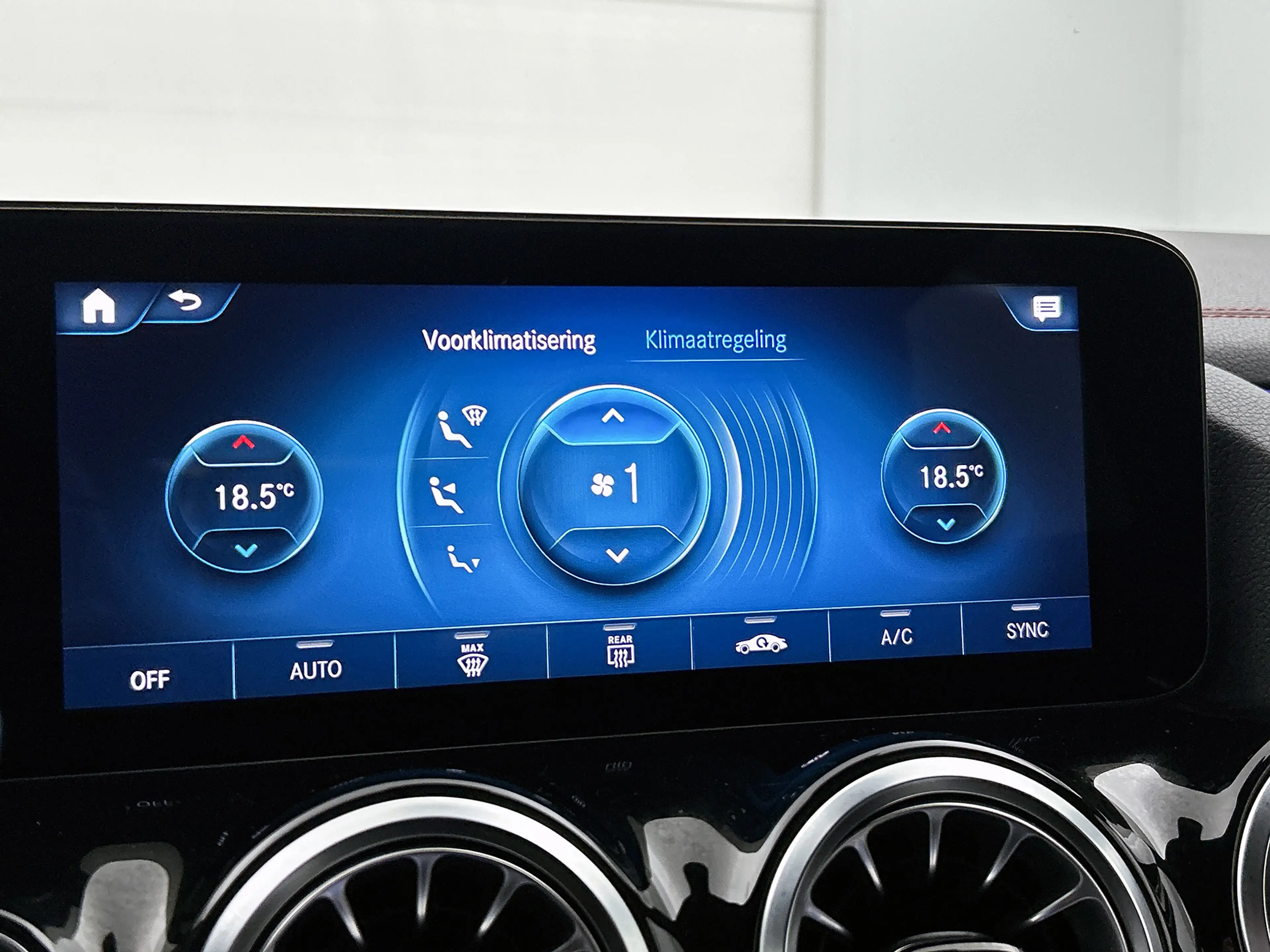 Mercedes-Benz EQA 250 Business Solution AMG 67 kWh | Origineel NL! | Sto — photo 10