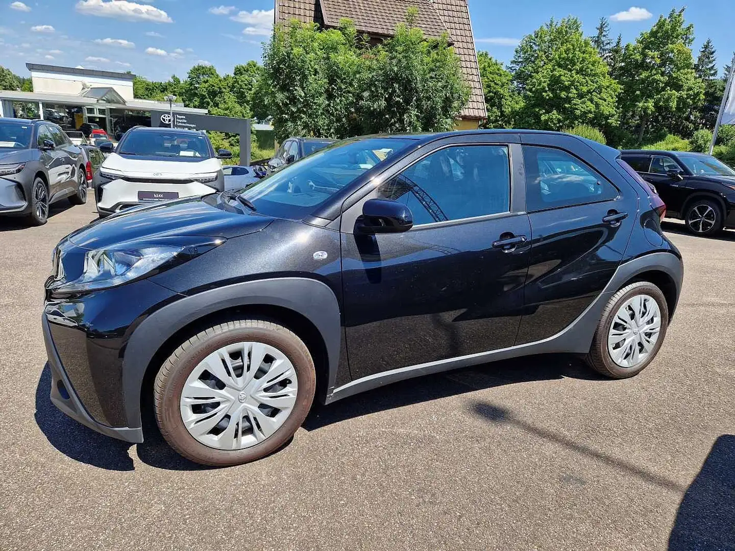 Toyota Aygo X S-CVT Play Negro - 2