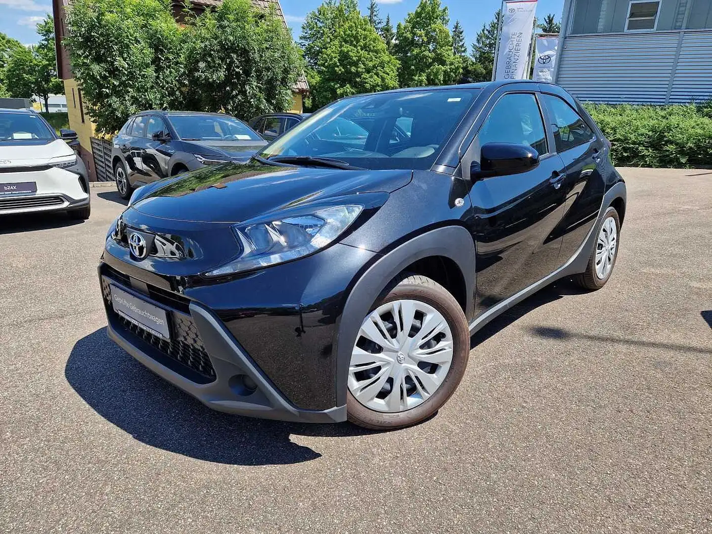 Toyota Aygo X S-CVT Play Negro - 1