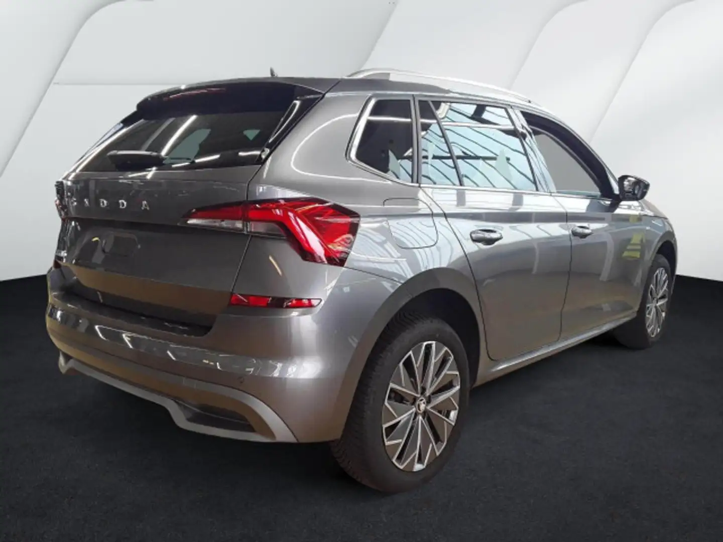 Skoda Kamiq Tour 1,0 TSI DSG NAVI LED VC RFK SmartLink Grau - 2