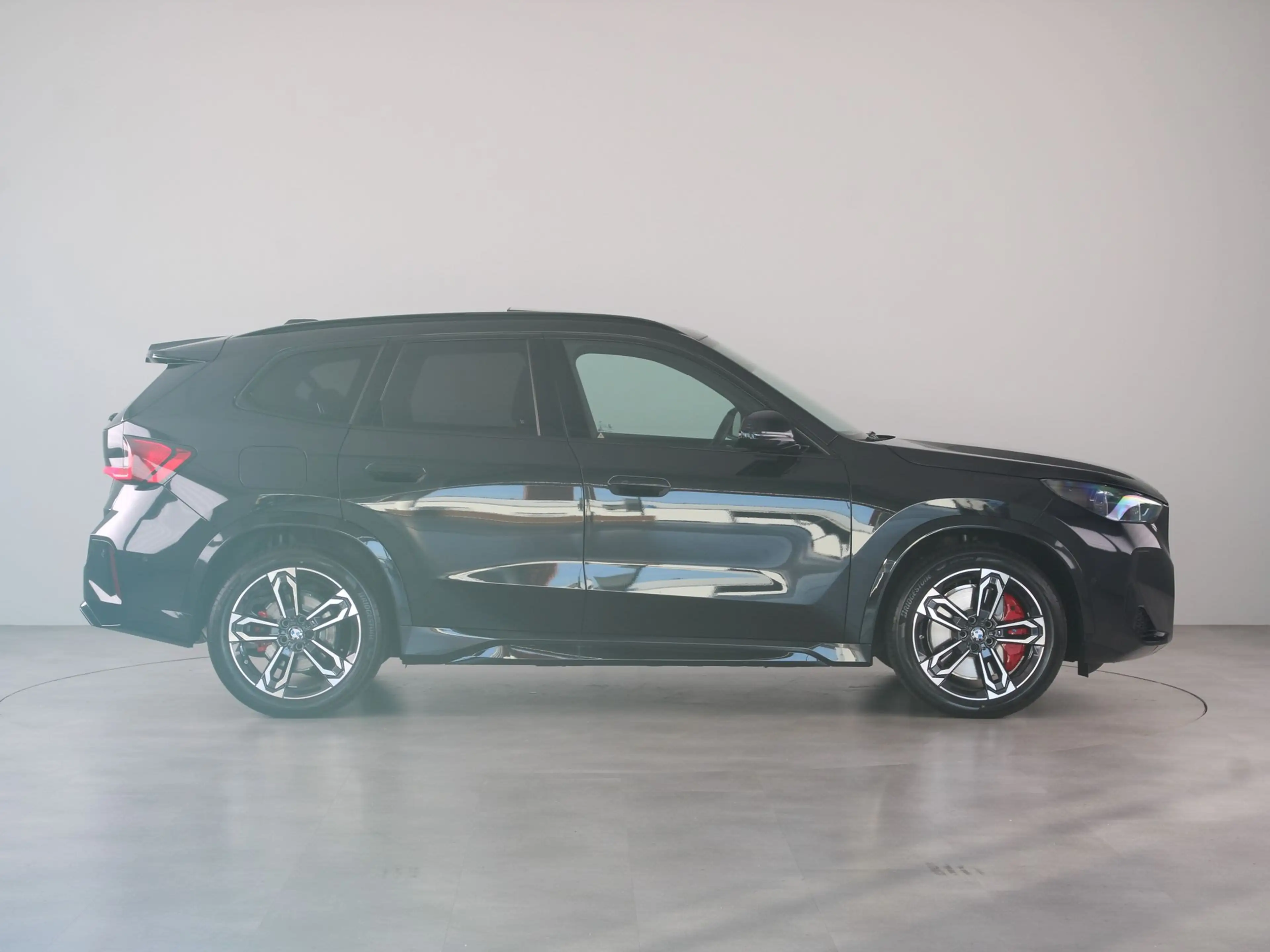 BMW X1 xDrive25e Optimized Edition — photo 10