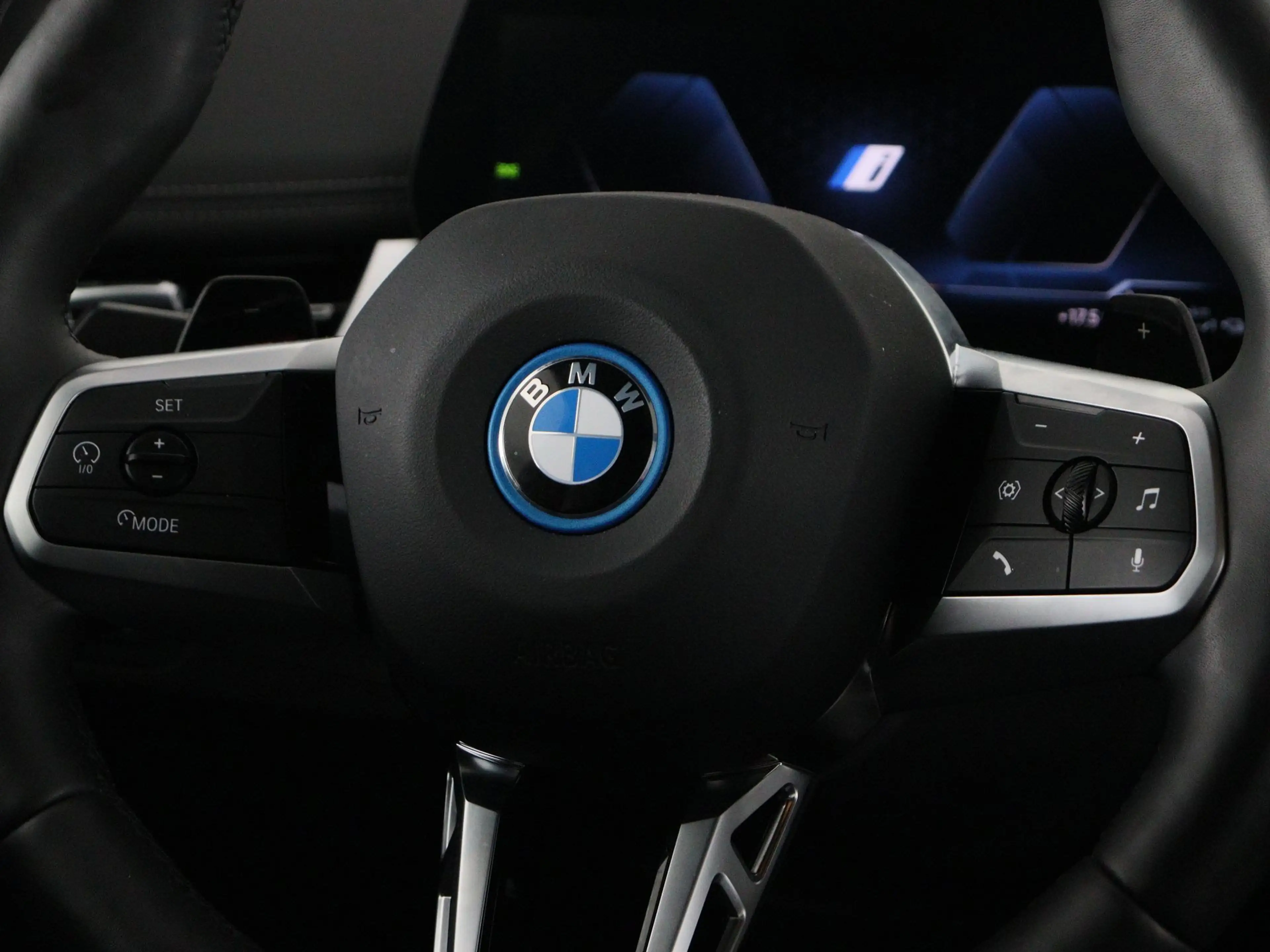 BMW X1 xDrive25e Optimized Edition — photo 3
