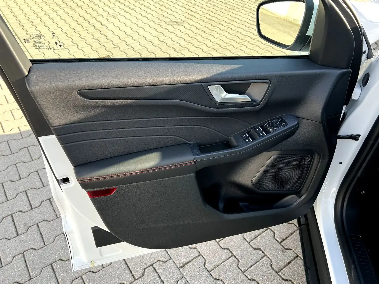 Ford Kuga 1.5 EcoBoost ST-Line LED Navi Kamera Sitzh. 10