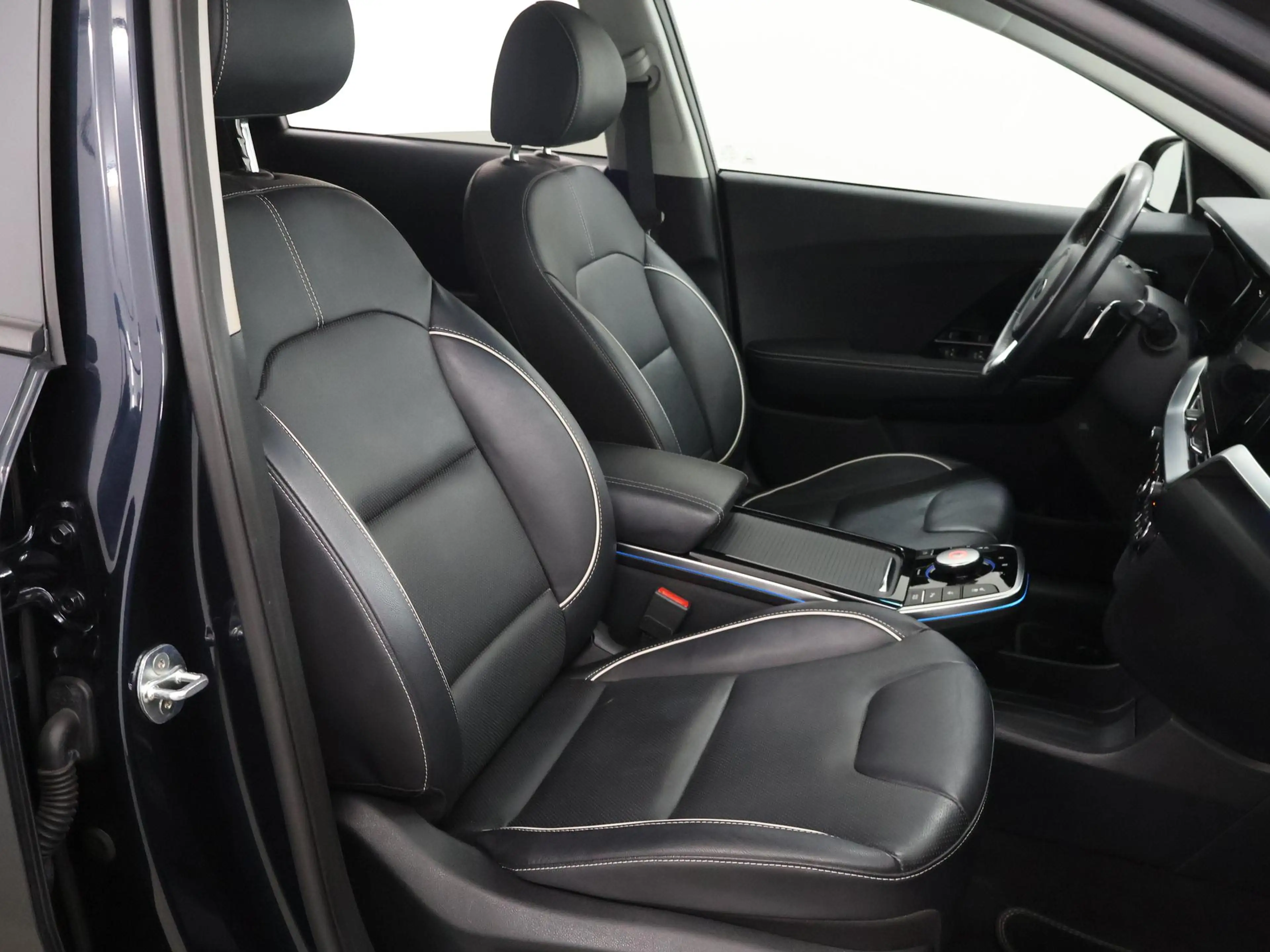 Kia e-Niro ExecutiveLine 64 kWh | Lederen Bekleding | JBL Aud — photo 11