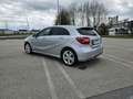Mercedes-Benz A 180 A 180 d Silber - thumbnail 3
