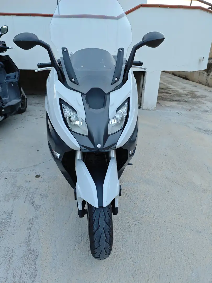 BMW C 650 SPORT Белый - 2