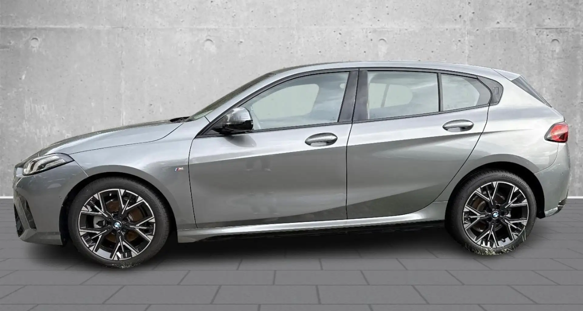 BMW 120 120 48V MSport auto M SPORT Gris - 2