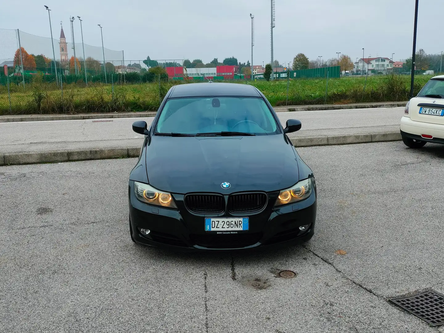 BMW 320 Serie 3 E91 Touring 320d Touring Attiva FL Nero - 1