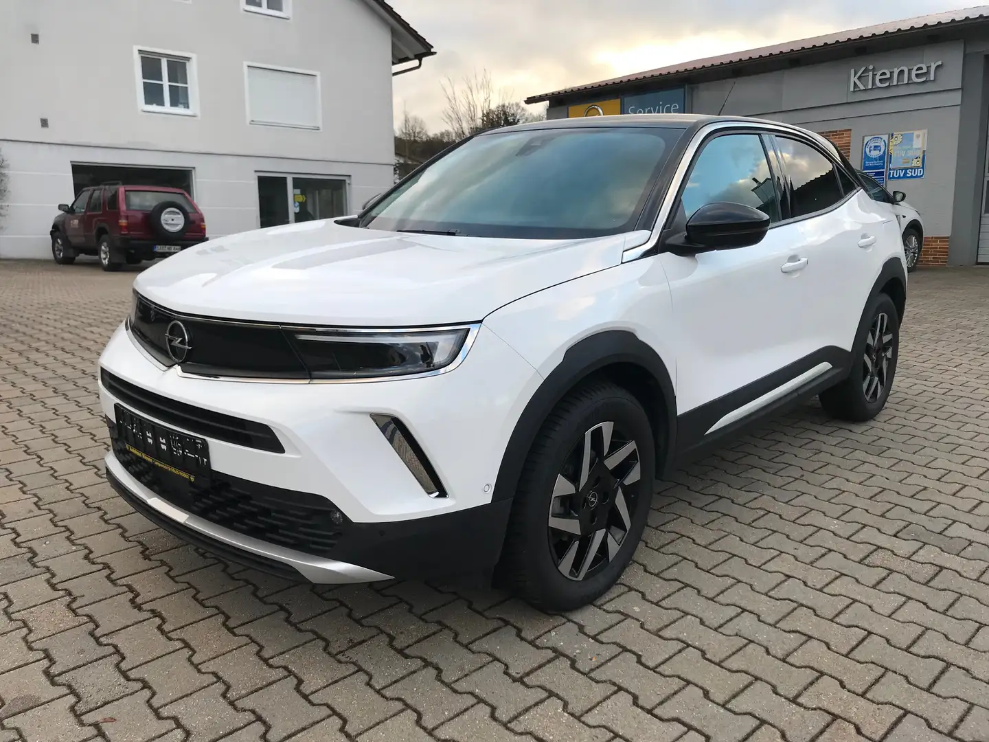 Opel Mokka B 1.2T Automatik  LED-IntelliLux RFK NAVI SHZ Weiß - 2