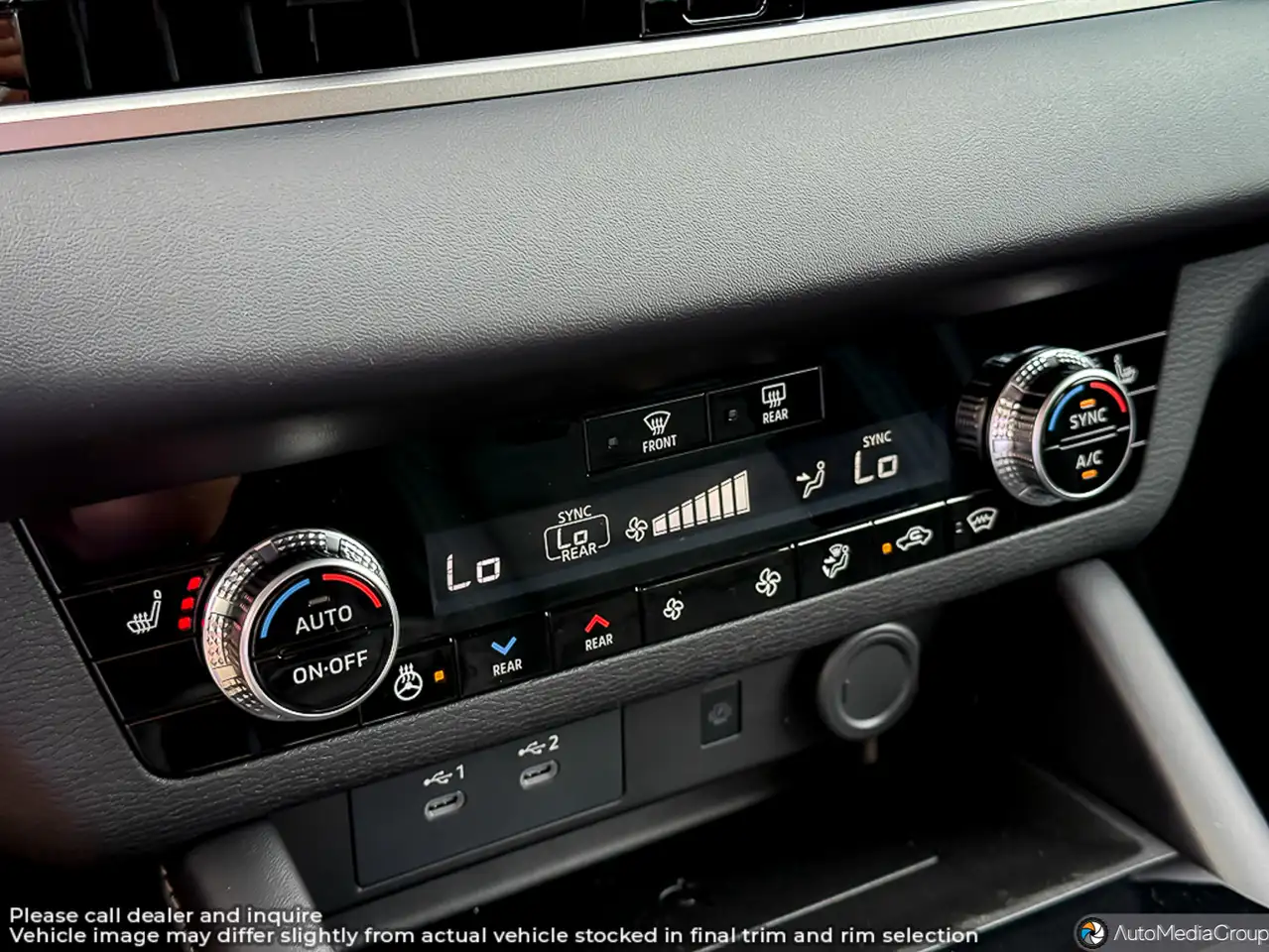 Mitsubishi Outlander photo Mitsubishi Outlander
