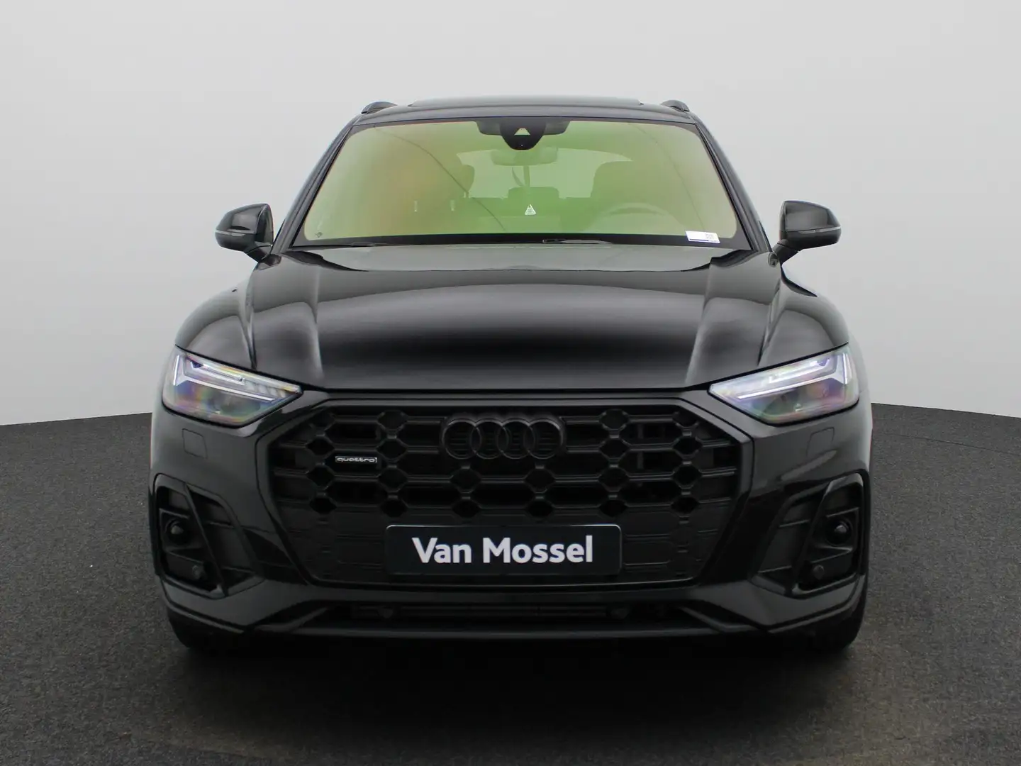 Audi Q5 55 TFSI e S edition Competition 367 PK | S-line | Negro - 2