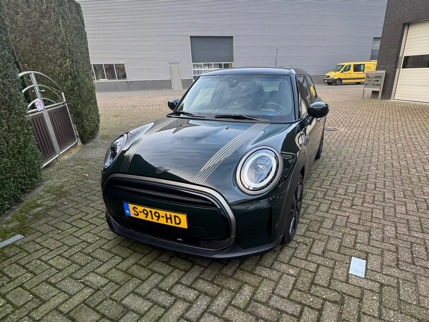 MINI Cooper Cooper 1.5 Res Edition Verde - 1