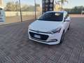 Hyundai i20 1.1 CRDi 12V 5 porte Style Bianco - thumbnail 1