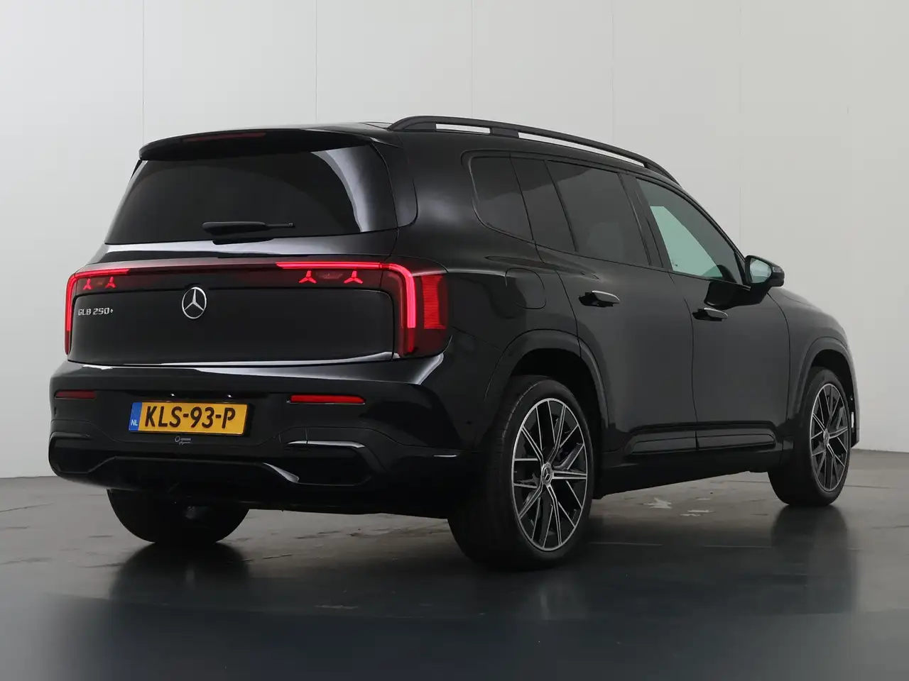 Mercedes-Benz GLB 2026