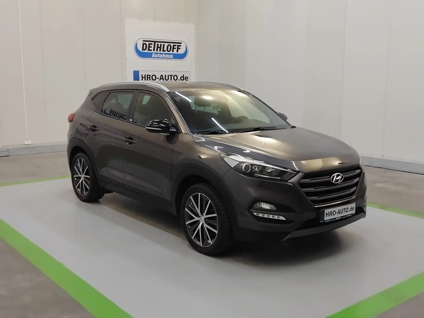Hyundai TUCSON 1.6 Passion blue 2WD Grau - 1