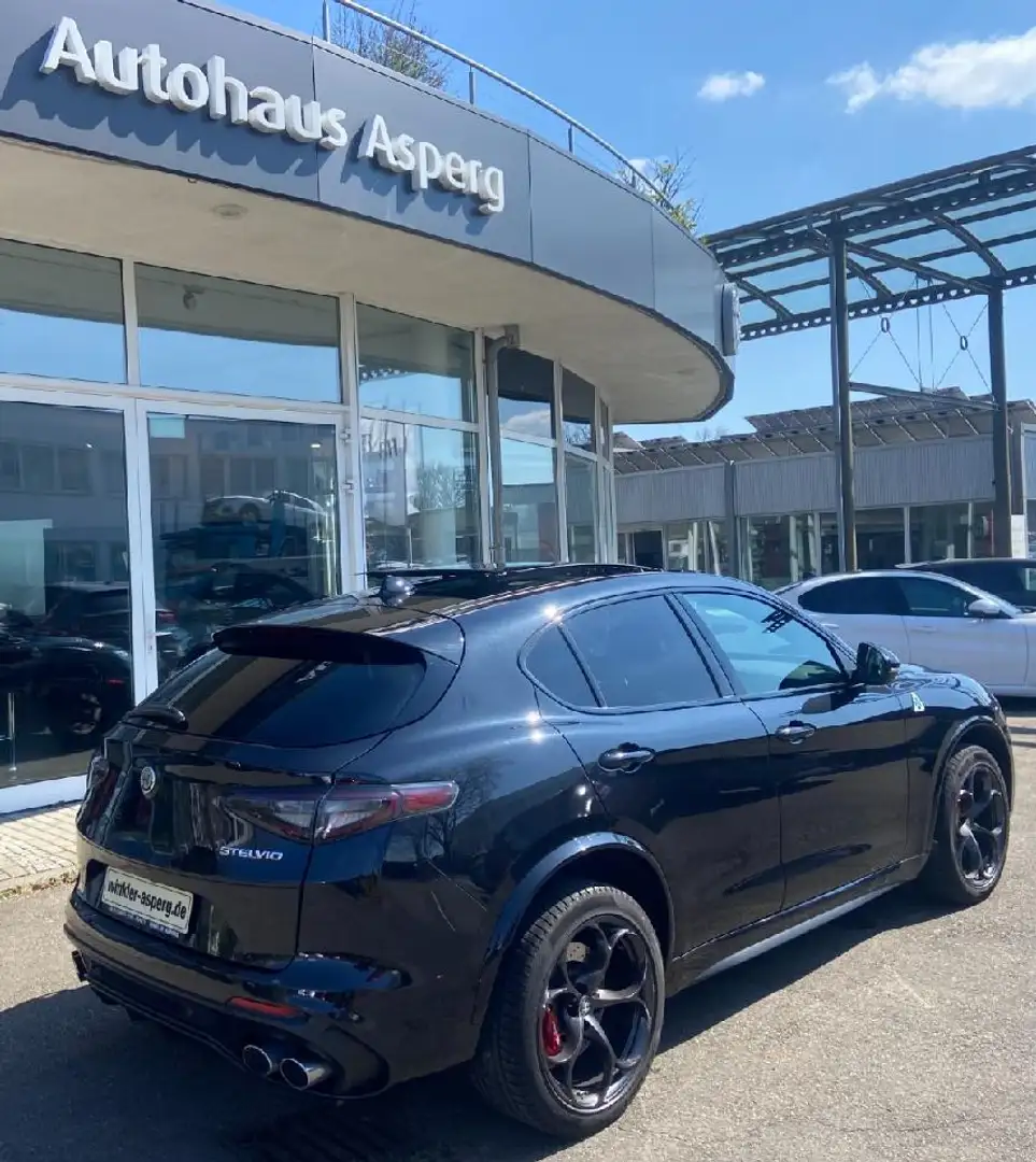 Alfa Romeo Stelvio Quadrifoglio Q4 - 2