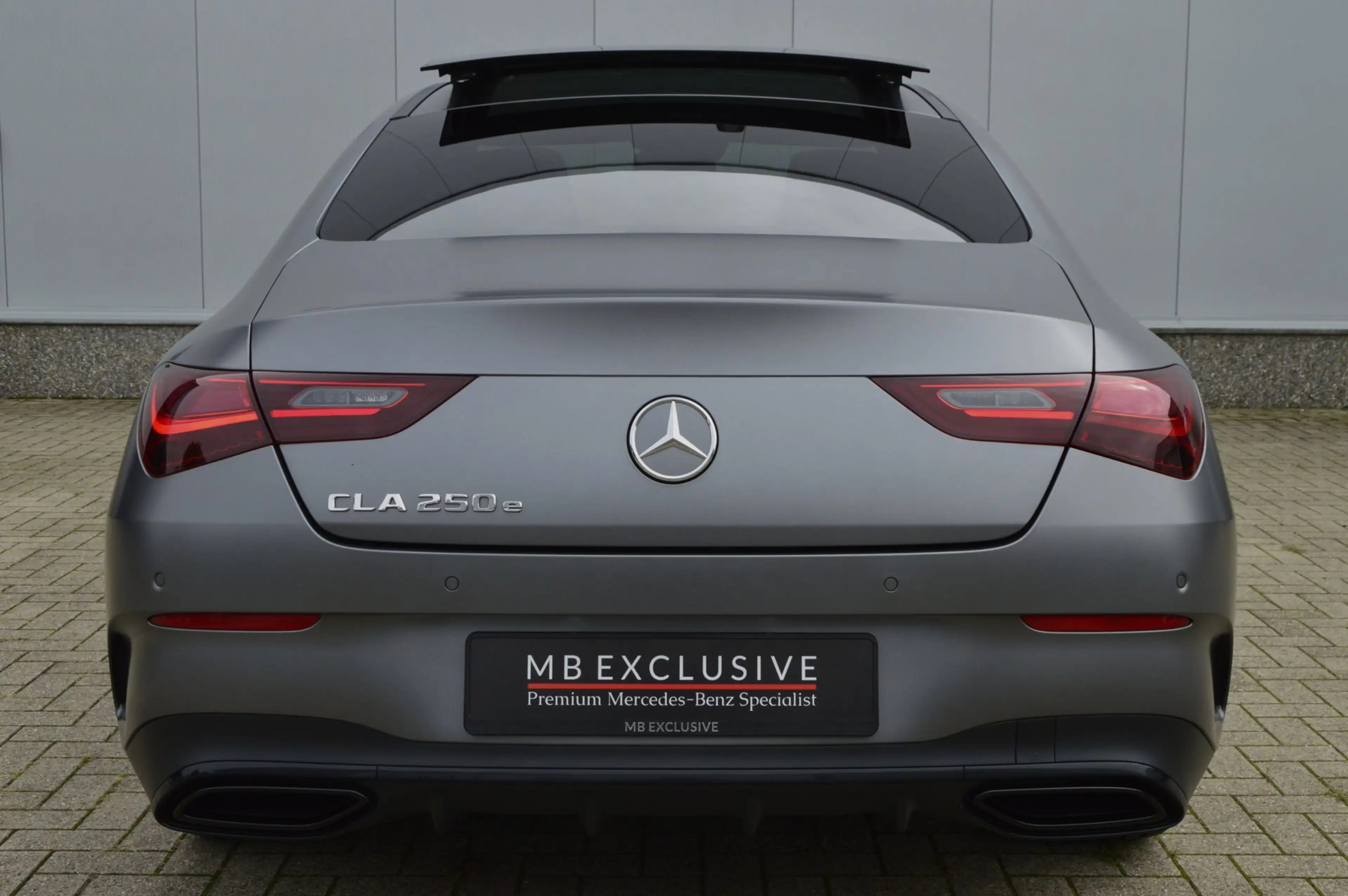 Mercedes-Benz CLA 250 250e AMG Night Star Edition Facelift 2025 — photo 6