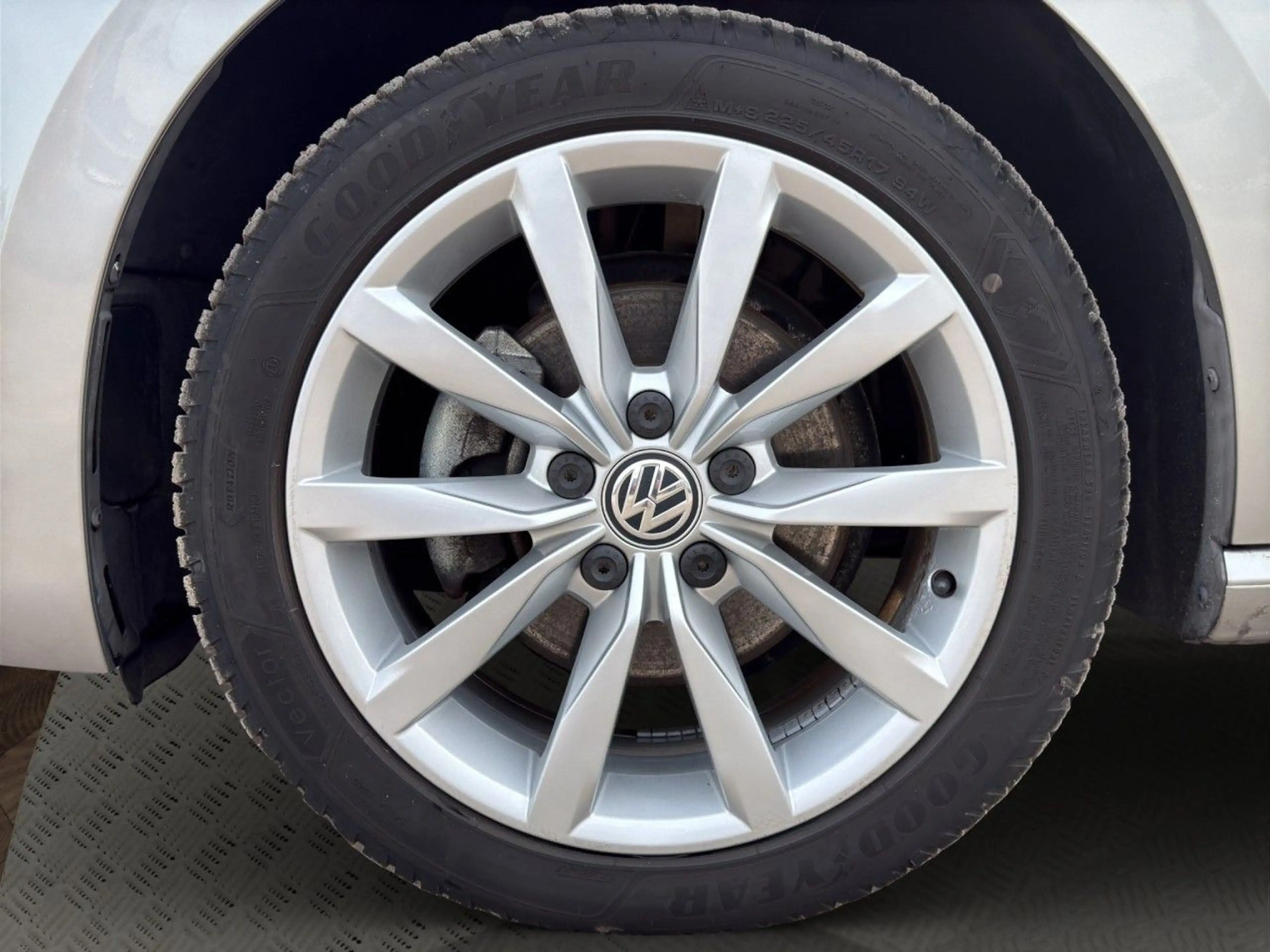 Volkswagen Golf Sportsvan VII 1.4 TSI Comfortline DSG Klima Xenon Navi — photo 11