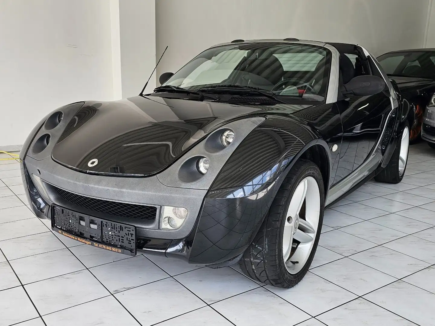 smart roadster Roadster,1 Hand,Automatik,Klima,Neu Motor 40000km Zwart - 1