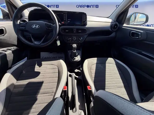 Hyundai I10 view 10