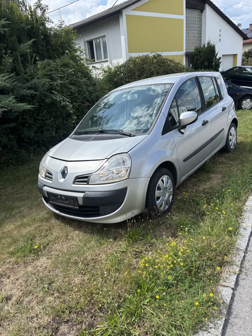 Renault Modus Authentique 1,2 16V - 1