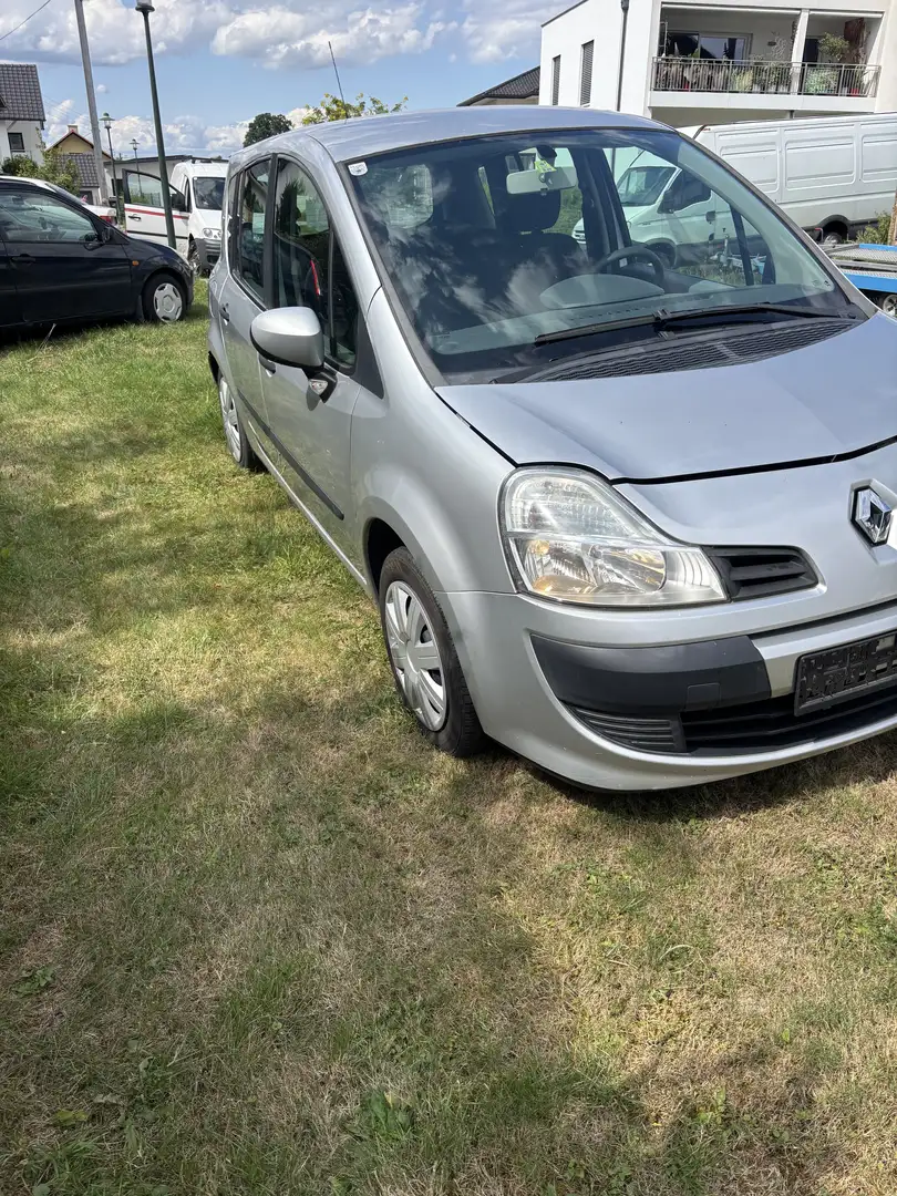 Renault Modus Authentique 1,2 16V - 2