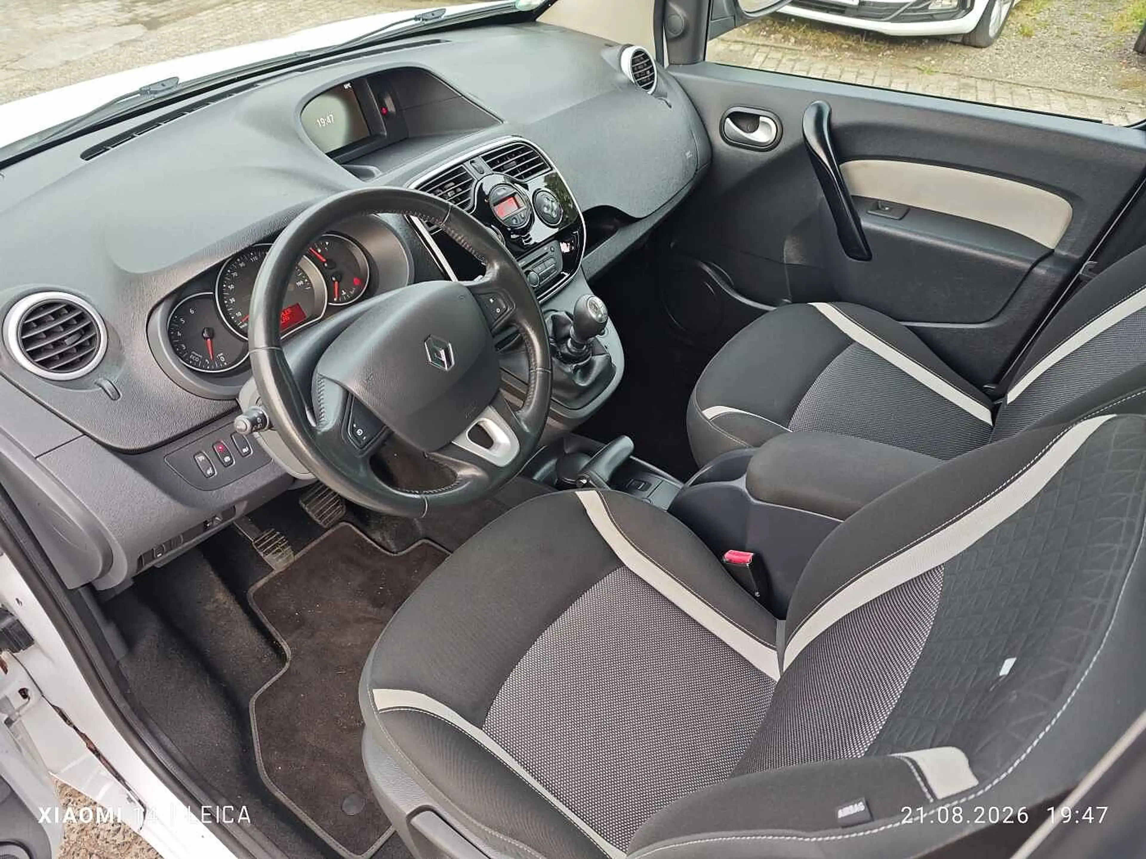 Renault Kangoo 5-Türer ENERGY TCe 115 Start & Stop LIMITED — photo 10