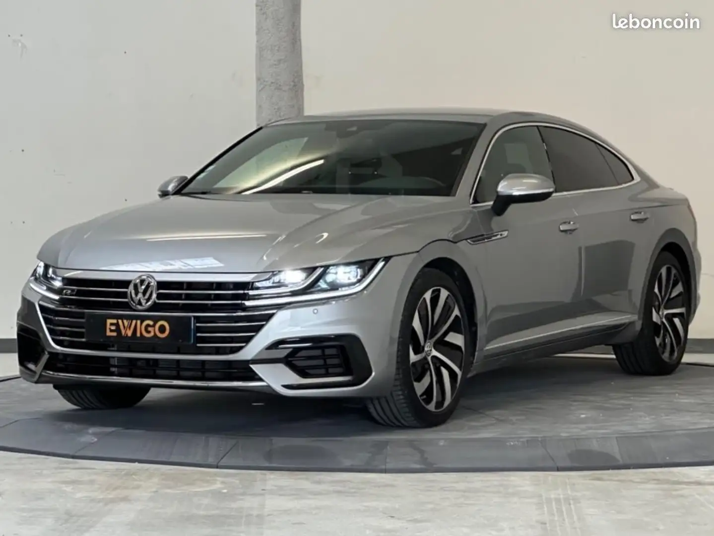 Volkswagen Arteon 1.5 TSI 150ch DSG R-LINE Noir - 1