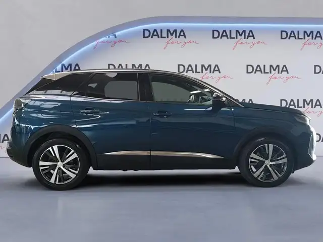 Peugeot 3008 view 6