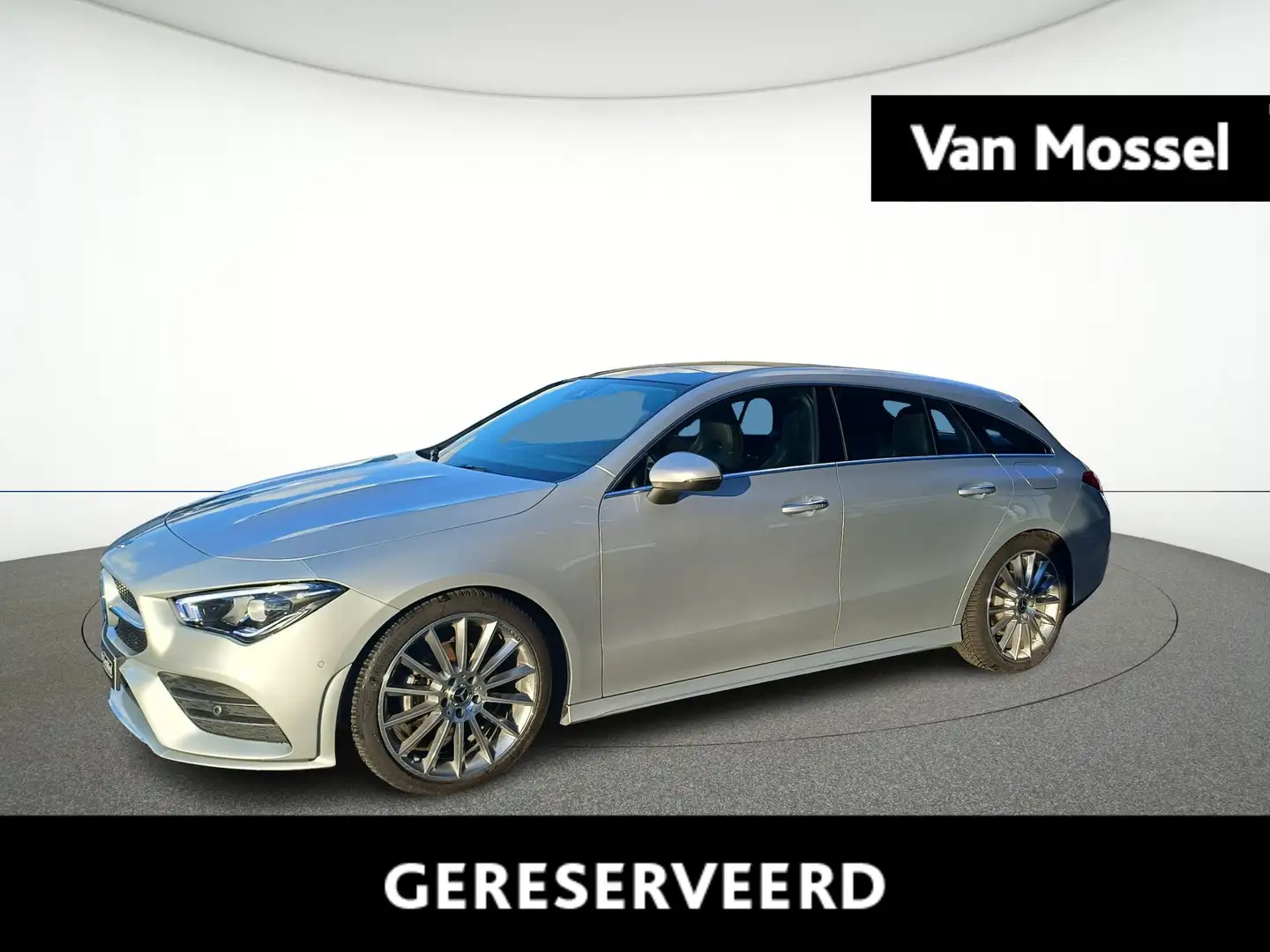 Mercedes-Benz CLA 180 SB AMG Line+ PANO+FULL LED +CAMERA+PTS Zilver - 1
