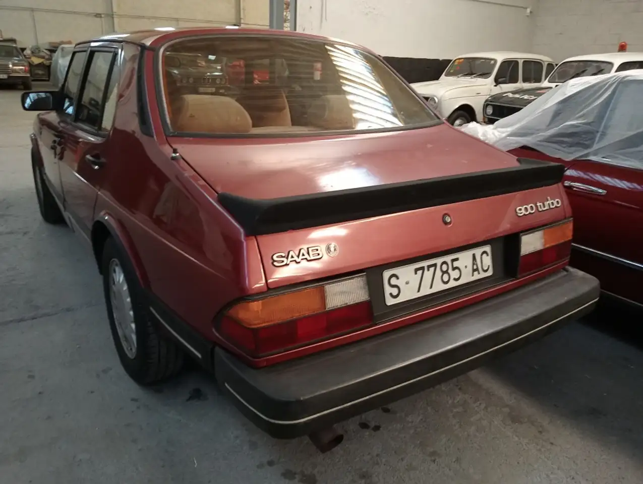 SAAB 900 Turbo Berlina Automático de 4 Puertas, foto 4