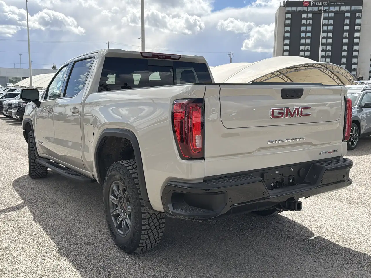 GMC Sierra 1500 photo GMC Sierra 1500
