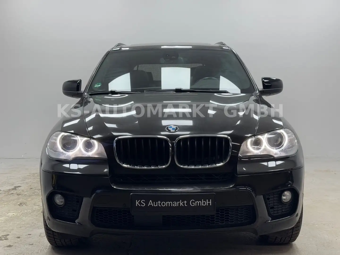 BMW X5 xDrive40dM´*M-Paket*Pano*R-Kam*Head-Up*AHK* Fekete - 2