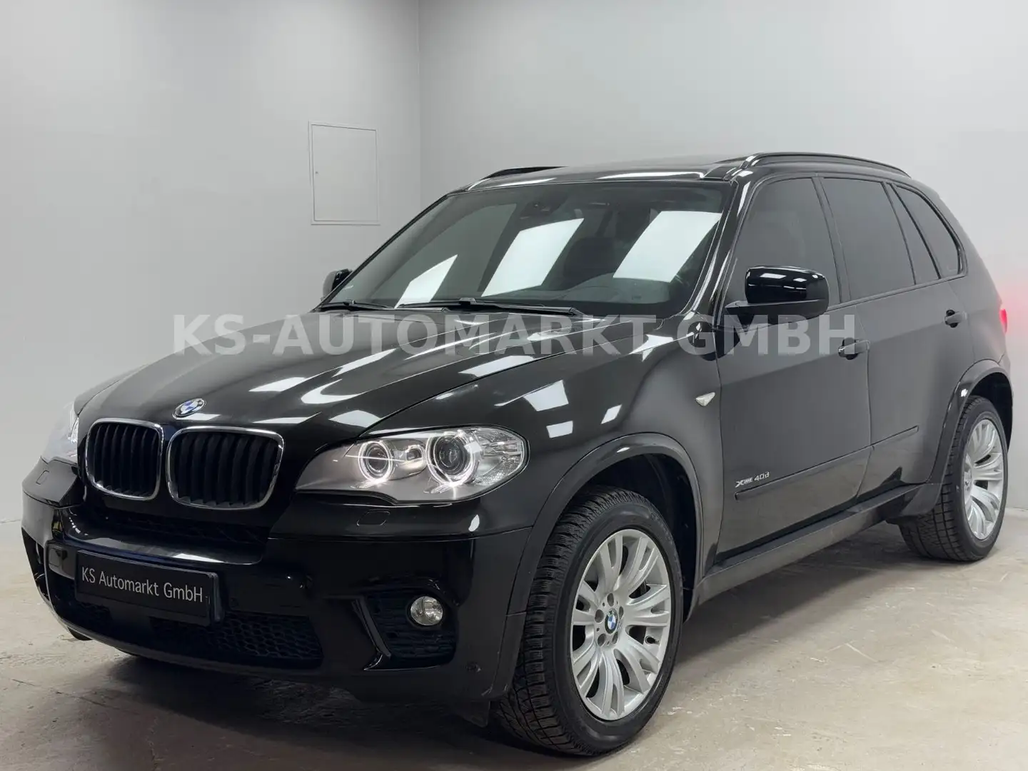 BMW X5 xDrive40dM´*M-Paket*Pano*R-Kam*Head-Up*AHK* Fekete - 1