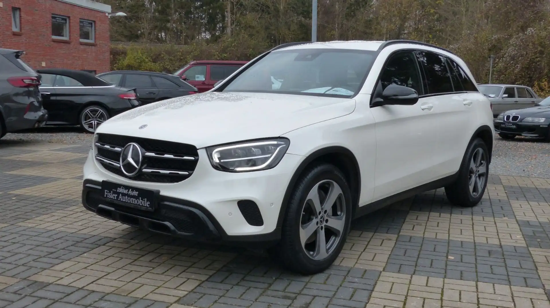 Mercedes-Benz GLC 300 d 4Matic Night AHK LED Standhzg Blanco - 1